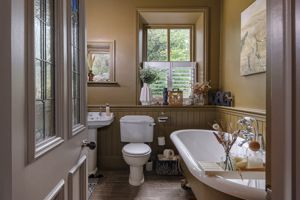 Photo 18- click for photo gallery